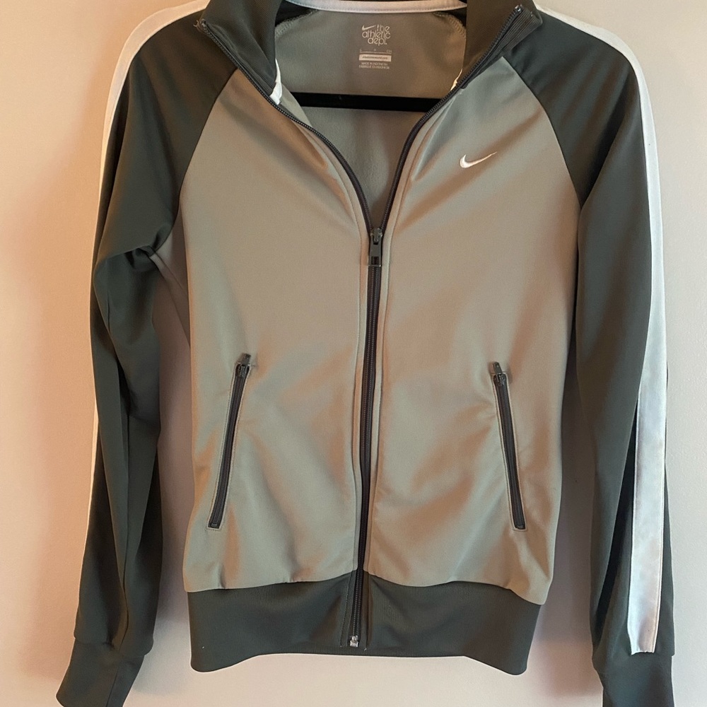 Nike zip up